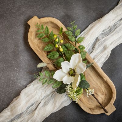 Natural Accents Magnolia and Berry Pick