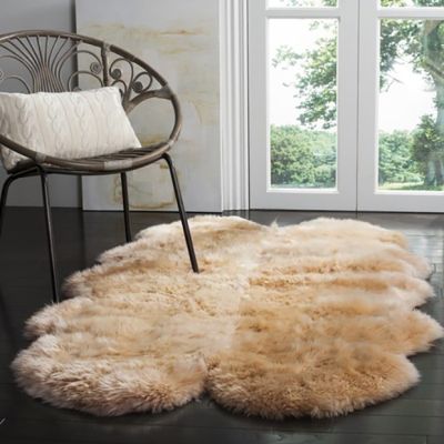 Natural Sheepskin Accent Rug