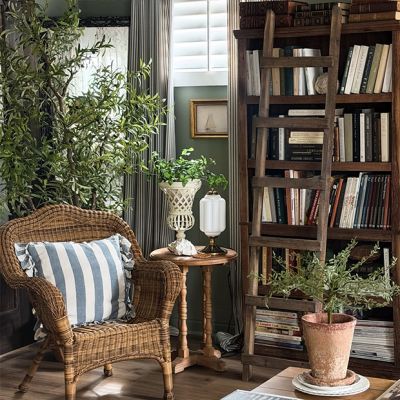 Natural Wood Blanket Display Ladder