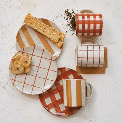 Painted Pattern Stoneware Dish Set of 3