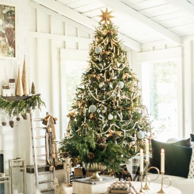 Paper Mache Holiday Star Tree Topper