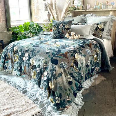 Patina Vie Sapphire in Bloom by Antique Farmhouse Luxurious Velvet 3 Piece King Duvet Set