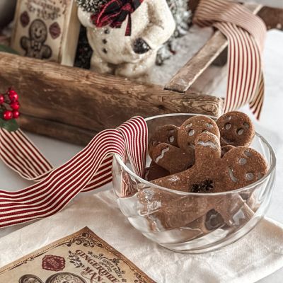 Primitive Farmhouse Decorative Gingerbread Cookies Set of 6
