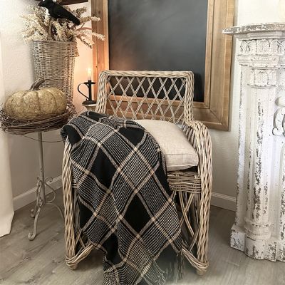 rattan-lattice-accent-chair-with-cushion