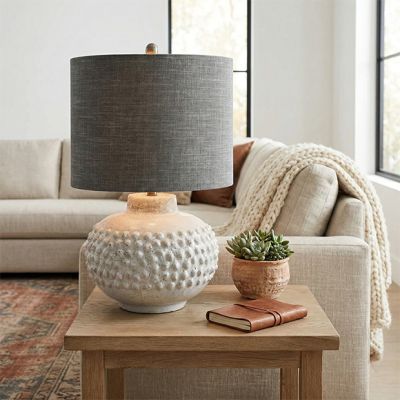 Round Hobnail Table Lamp