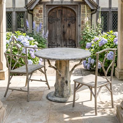 Round Metal Tree Trunk Table