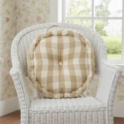 Round Tufted Buffalo Check Cushion