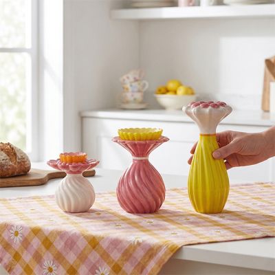 Ruffled Spring Bud Vase Set of 3