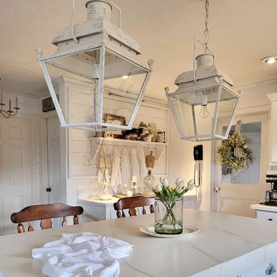 Metal Lantern Style Light