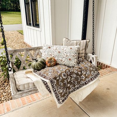 Rustic Floral Quilted Throw Blanket
