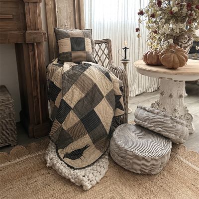 Rustic Star and Crow Quilted Throw