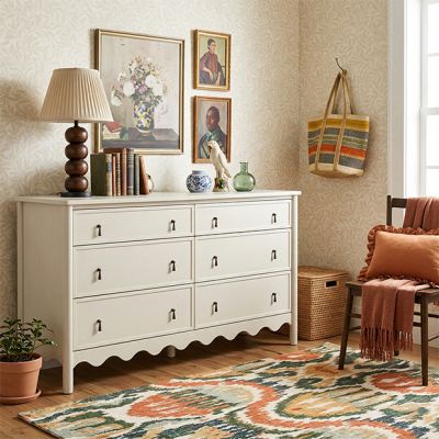 Scalloped Apron 6 Drawer Oak Dresser