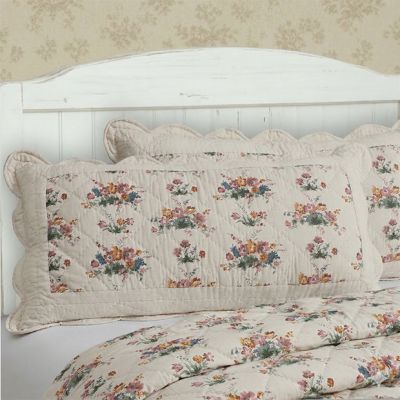 Scalloped Floral Quilted King Size Sham