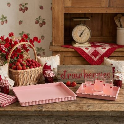 Scalloped Pink Decorative Trays Set of 2