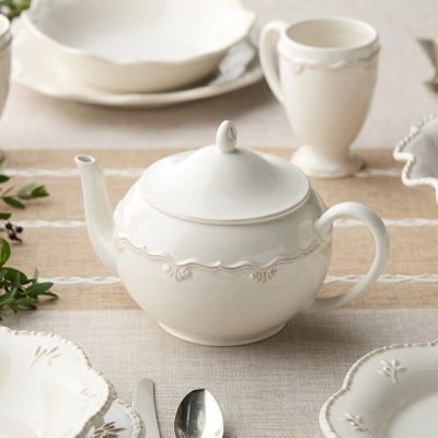 Scalloped Scrollwork Stoneware Lidded Teapot