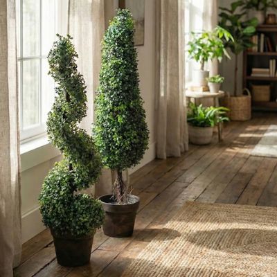 Simple Classics Potted Topiary Tree