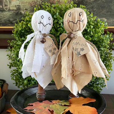 Spooky Primitive Ghost Spindle