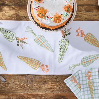 Springtime Carrot Patch Table Runner