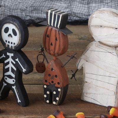 Standing Pumpkin Man Shelf Sitter