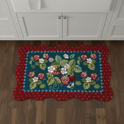 Strawberry Garden Scalloped Hook Rug