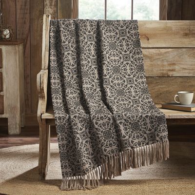 Textured Modern Medallion Throw Blanket