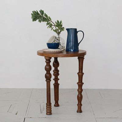 Timeless Classics Turned Leg Round Side Table
