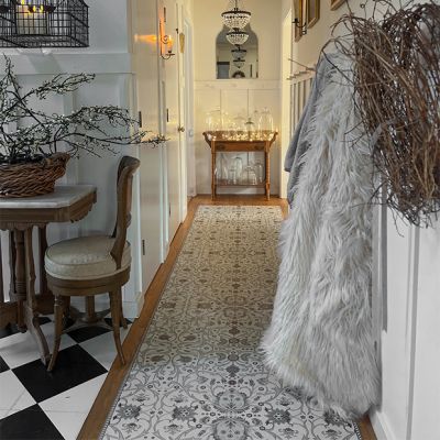 Timeless Floral Pattern Vinyl Mat Rug