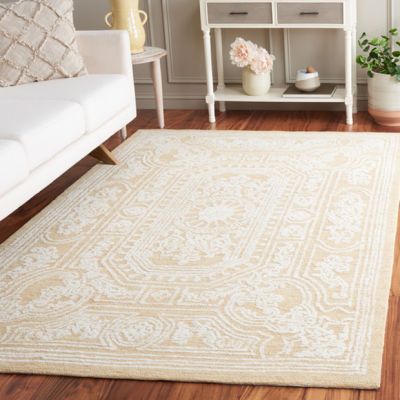 Timeless Traditional Ivory/Gold Patterned Area Rug