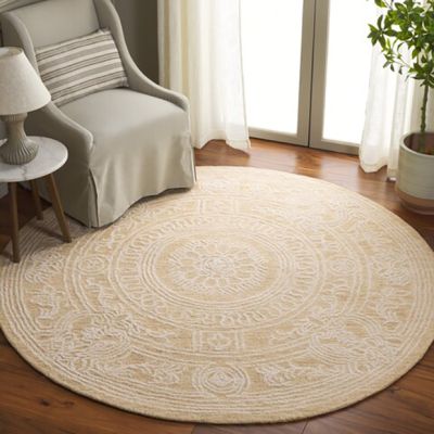 Timeless Traditional Ivory/Gold Patterned Area Rug