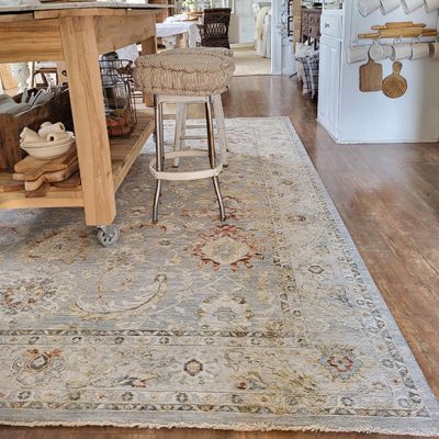 Traditional Blue/Gold Area Rug