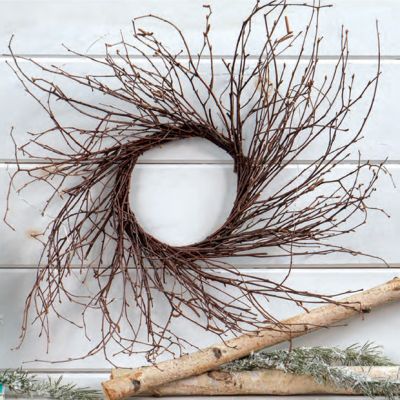 Twig Wreath 24 Inch