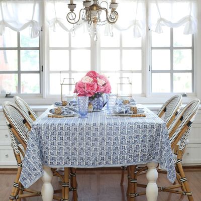 Villa Vaux Grand Tablecloth Blue and White