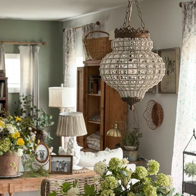 Vintage Inspired Crystal Pendant 13.5 Inch