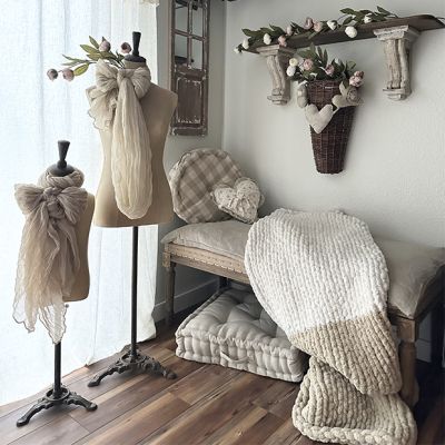 Vintage Inspired Female Dress Form Mannequin