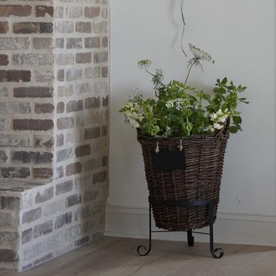 Willow Basket Planter with Metal Stand