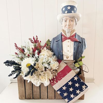 Wood Picket Planter Box