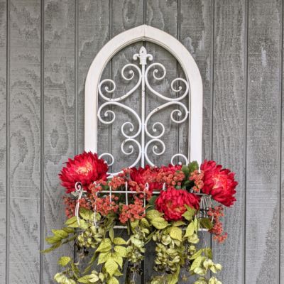 Wooden Scrolled Arch With Basket