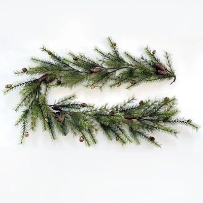 Woodland Spruce Decorative Garland