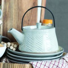 Reactive Glaze Stoneware Teapot With Strainer