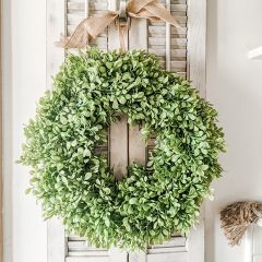 18 Inch Boxwood Wreath