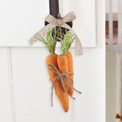 Bundle Of Carrots Ornament