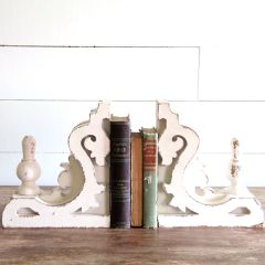 Country Chic Cornice Bookends