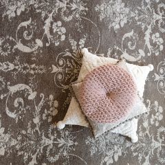 Damask Pattern Accent Rug