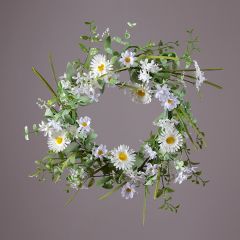 Daisies With Greenery Wreath