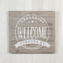 Wooden Grankids Welcome Wall Decor