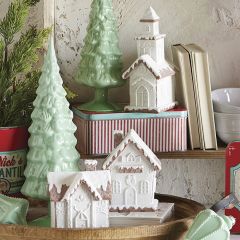 Winter Village Gingerbread House Set of 3