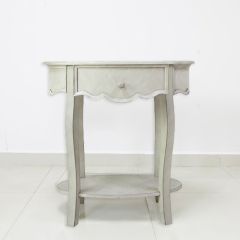 Classic Oval Accent Table