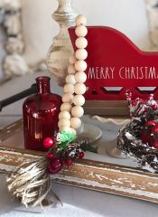 Decorative Christmas Berry Wood Bead Garland