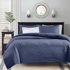 Casual Cottage Classics Coverlet Set