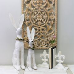 Corn Husk Rabbit With Wreath 8.75 Inch